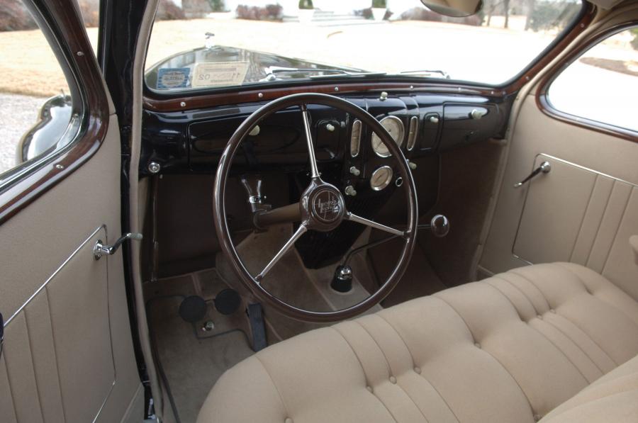 Торпедо Lincoln Zephyr Coupe (HB-720) 1937 года  (фото 44 из 46)